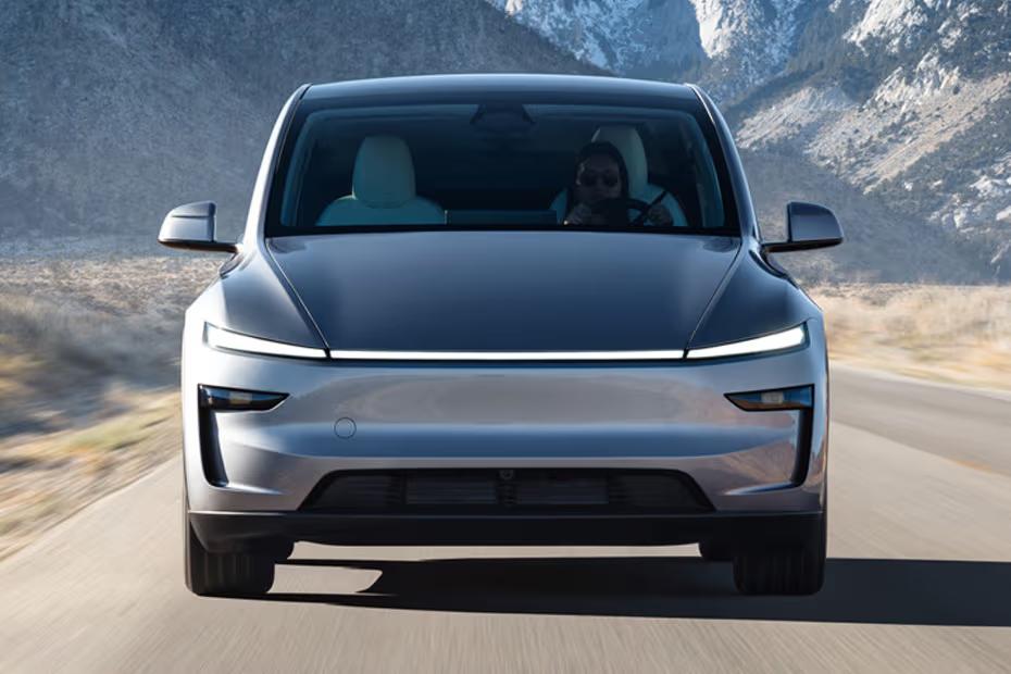 Tesla Model Y 2026 Front View with LED Headlights Tesla Model Y 2026 Front View with LED Headlights