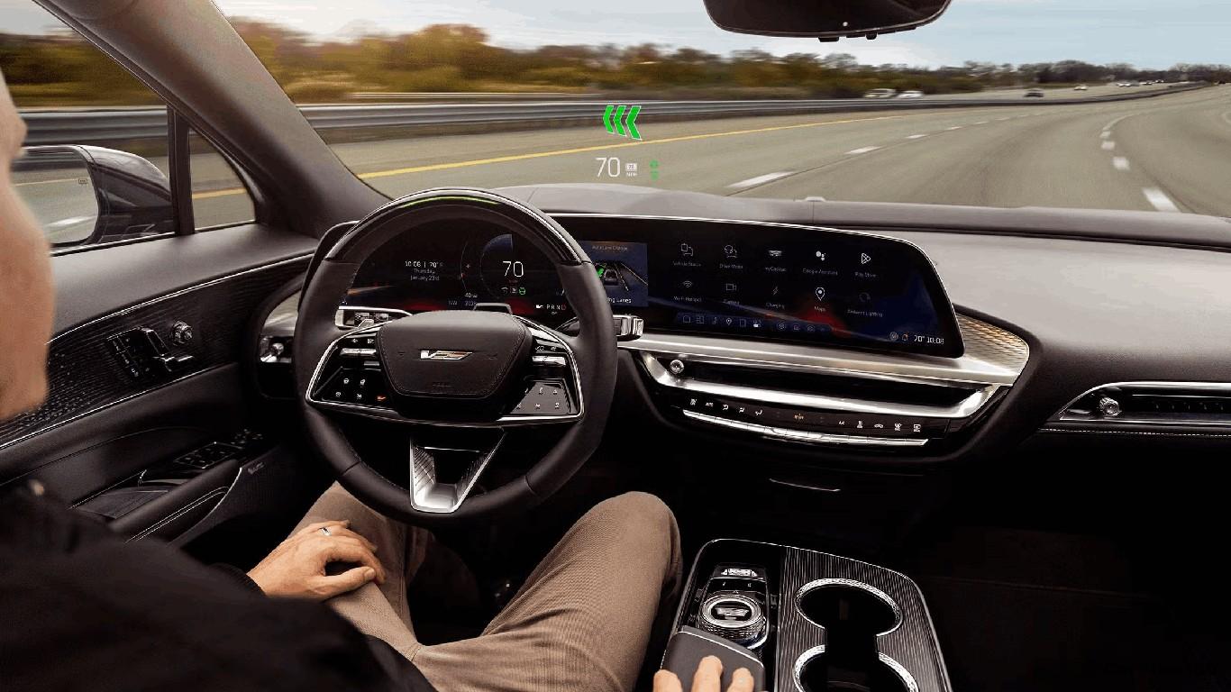GM Super Cruise Explained: Why Hands-Free Driving Isn’t Available in the UAE Yet GM Super Cruise Explained: Why Hands-Free Driving Isn’t Available in the UAE Yet