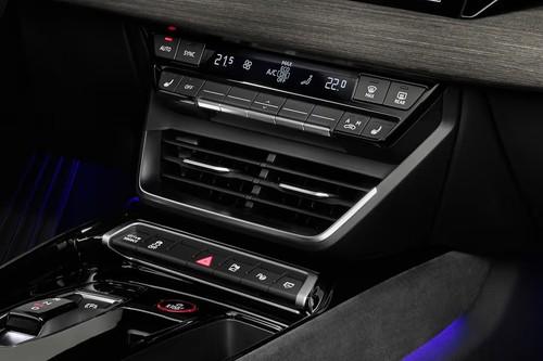 Audi S E-Tron GT 2025 Sedan interior dashboard climate control system AC controls Audi S E-Tron GT 2025 Sedan interior dashboard climate control system AC controls