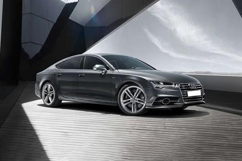 Audi S7 Sportback Sedan Right Side Profile With Alloy Wheels Audi S7 Sportback Sedan Right Side Profile With Alloy Wheels
