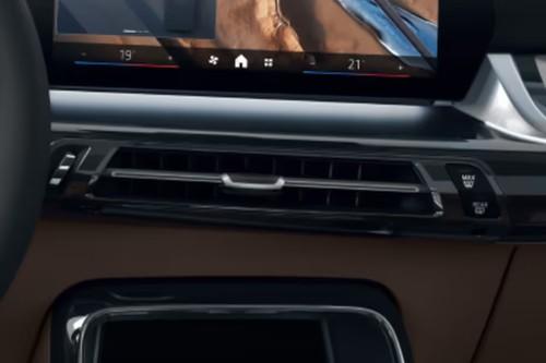 BMW X2 SUV Central Air Vents BMW X2 SUV Central Air Vents