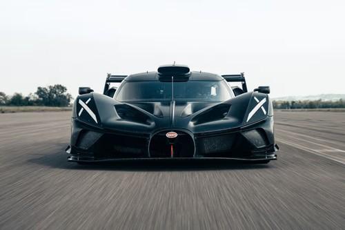Bugatti BOLIDE Black Sportscar front view with LED Headlights Bugatti BOLIDE Black Sportscar front view with LED Headlights