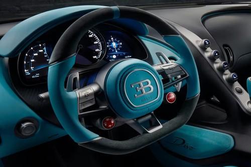 Bugatti Divo Sportscar Steering Wheel Horn Pad with brand emblem Bugatti Divo Sportscar Steering Wheel Horn Pad with brand emblem