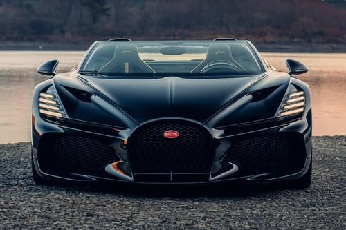 Bugatti Mistral Black Sportscar front view with LED Headlights Bugatti Mistral Black Sportscar front view with LED Headlights