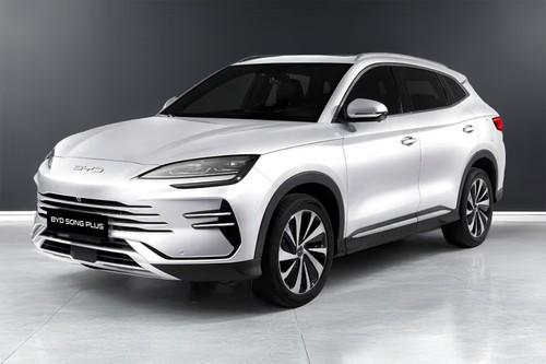 BYD Song Plus 2026 SUV front right side angle view BYD Song Plus 2026 SUV front right side angle view