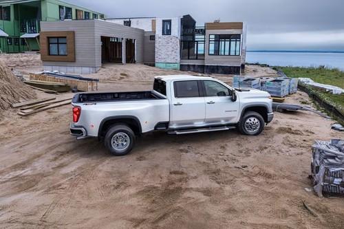 Chevrolet Silverado HD 2026 Pickup Truck left side profile with alloy wheels Chevrolet Silverado HD 2026 Pickup Truck left side profile with alloy wheels