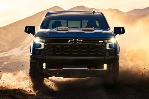 Chevrolet Silverado LD 2026 Pickup Truck front view with LED Headlights Chevrolet Silverado LD 2026 Pickup Truck front view with LED Headlights