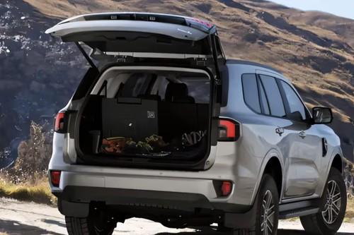 Ford Everest 2025 SUV Rear View Showing Open Trunk Ford Everest 2025 SUV Rear View Showing Open Trunk