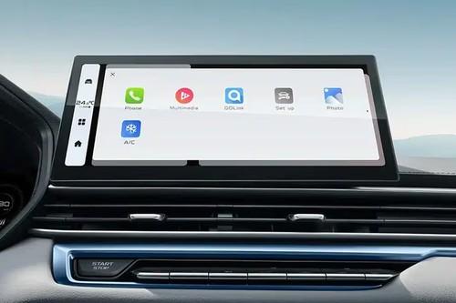 Geely Emgrand Sedan Floating Touchscreen Infotainment System Geely Emgrand Sedan Floating Touchscreen Infotainment System