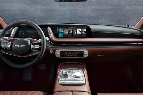 Genesis G90 Dashboard Layout with Dual Integrated Displays Genesis G90 Dashboard Layout with Dual Integrated Displays