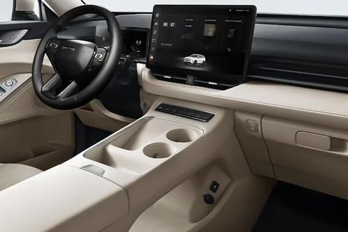 Haval H6 2026 SUV Interior Centre Console Storage Compartment Haval H6 2026 SUV Interior Centre Console Storage Compartment
