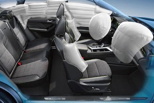 Haval Jolion Pro SUV Interior View With Integrated Airbag Module Haval Jolion Pro SUV Interior View With Integrated Airbag Module