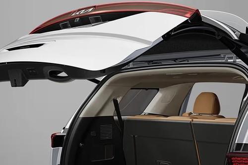 Kia Carnival 2025 SUV Rear View Showing Open Trunk Kia Carnival 2025 SUV Rear View Showing Open Trunk
