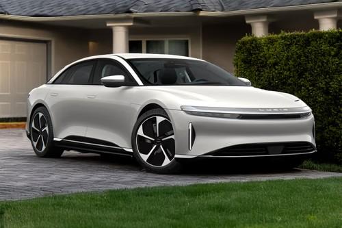 Lucid AIR 2026 Front Left Side View with Alloy Wheels Lucid AIR 2026 Front Left Side View with Alloy Wheels