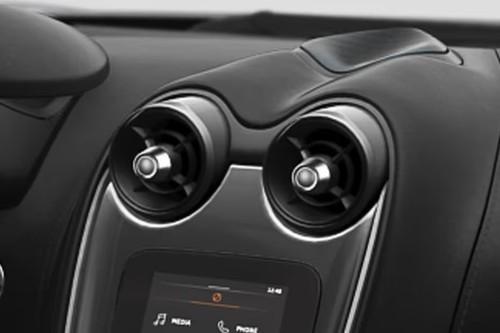 McLaren GTS steering wheel position adjustment controls McLaren GTS steering wheel position adjustment controls