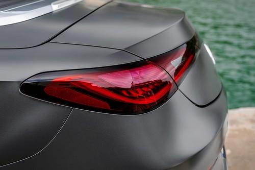 Mercedes-Benz CLE Cabriolet 2026 Connected LED Taillight Mercedes-Benz CLE Cabriolet 2026 Connected LED Taillight