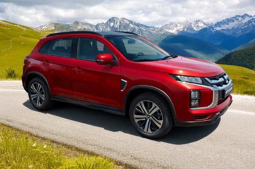 Mitsubishi ASX SUV Front left side profile showcasing the front fascia and body lines Mitsubishi ASX SUV Front left side profile showcasing the front fascia and body lines
