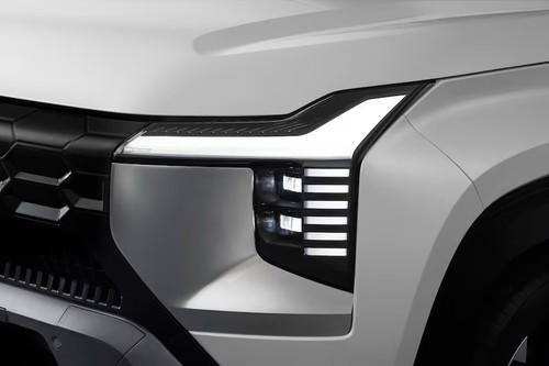 Mitsubishi Destinator 2026 LED Projector Headlight Close-up Mitsubishi Destinator 2026 LED Projector Headlight Close-up