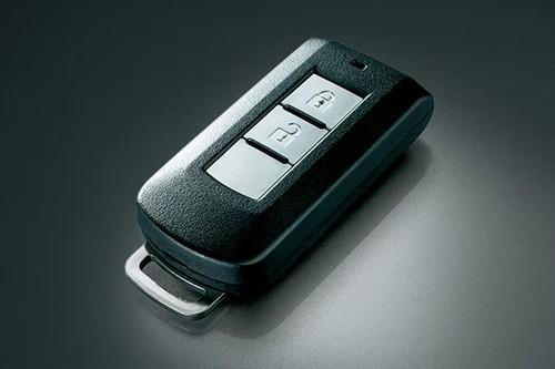 Mitsubishi Montero Sport 2026 SUV Remote key with lock and unlock buttons Mitsubishi Montero Sport 2026 SUV Remote key with lock and unlock buttons