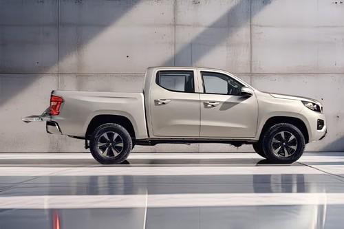 Peugeot Landtrek 2026 Pickup Truck front right-side angle view Peugeot Landtrek 2026 Pickup Truck front right-side angle view