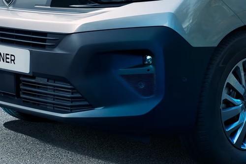 Peugeot Partner 2025 Van front fog lamp close-up Peugeot Partner 2025 Van front fog lamp close-up