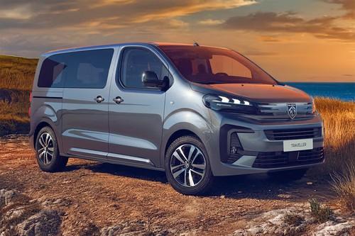 Peugeot Traveller 2026 Minivan front view with LED headlights Peugeot Traveller 2026 Minivan front view with LED headlights