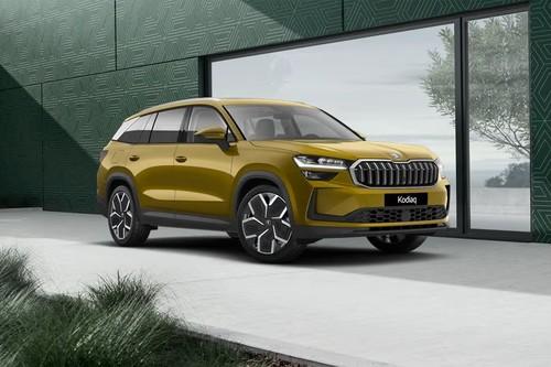 Skoda Kodiaq 2025 Sedan Front Left Side View Showing Alloy Wheels and LED Headlights Skoda Kodiaq 2025 Sedan Front Left Side View Showing Alloy Wheels and LED Headlights