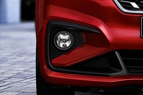 Suzuki Ertiga 2026 MPV Front fog lamp close-up Suzuki Ertiga 2026 MPV Front fog lamp close-up