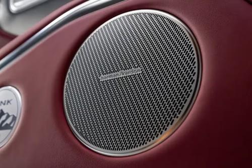 Tank 700 SUV Speaker System View Tank 700 SUV Speaker System View